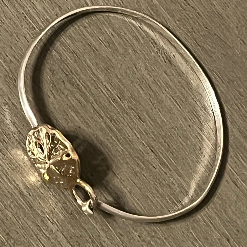 Sterling Silver& Gold Sand dollar Bracelet - Picture 2 of 4